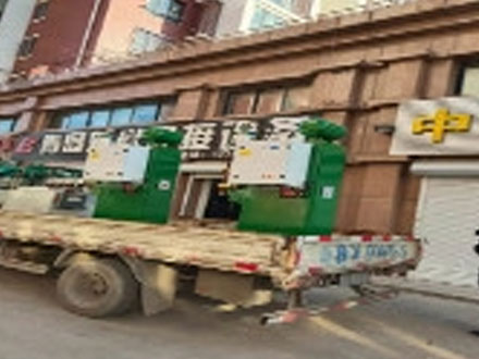 中頻焊機發貨現場